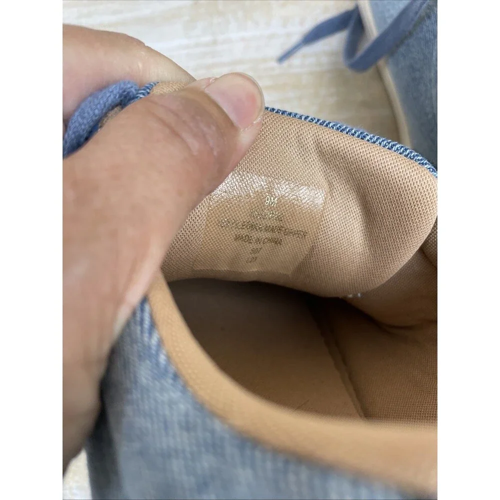 Easy Spirit Lorna Women's Size 9M Blue Denim Twill-Sneakers Low-Top Lace